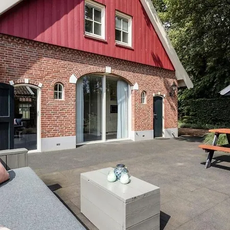 Winterswijk Modern Retreat * Meddo