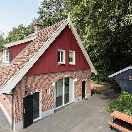 Winterswijk Modern Retreat