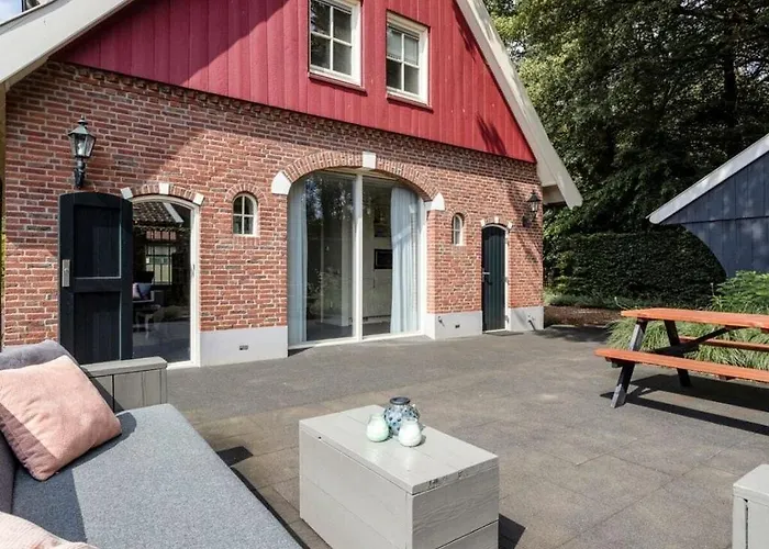 Winterswijk Modern Retreat * Meddo